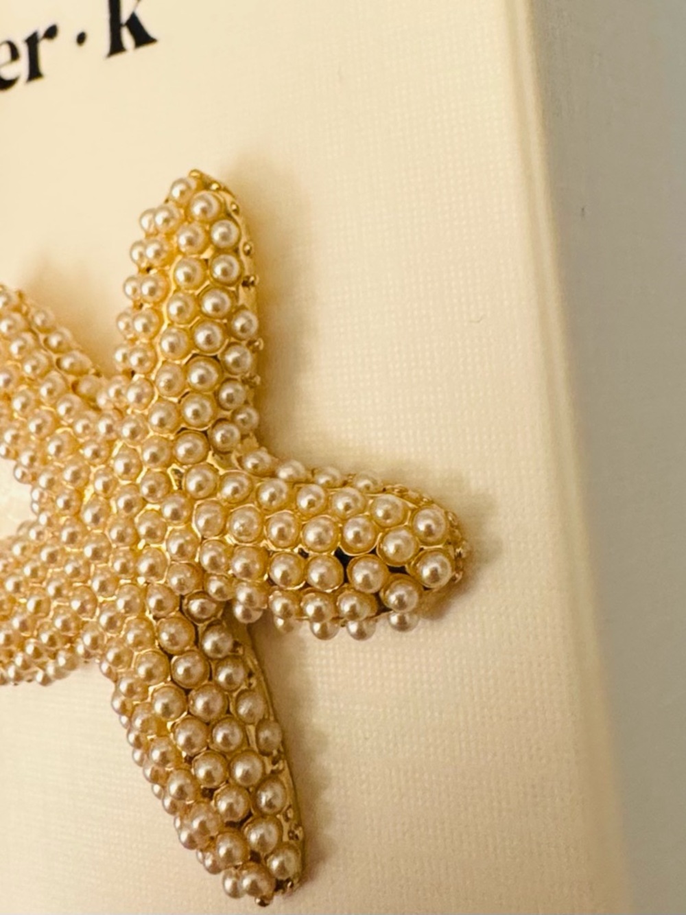 NWT Piper.K Gold Starfish Pearl Cluster Earrings - Picture 4 of 5